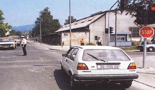 Slika uz pitanje: Kako ćete postupiti u situaciji kao na slici?